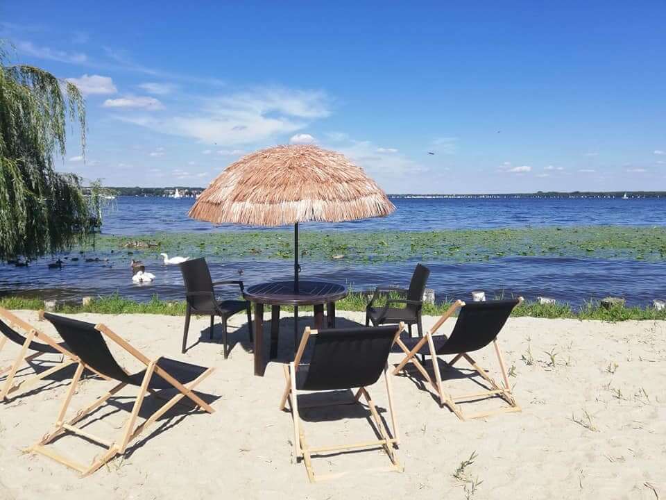 impreza firmowa na plaży Zalew Zegrzyński